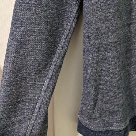 Everlane | Pullover Crewneck in Heathered Navy - Picture 7 of 9